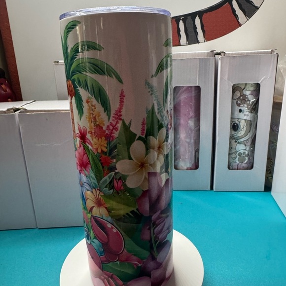 Ariel Tumbler 20 Oz - Picture 4 of 5